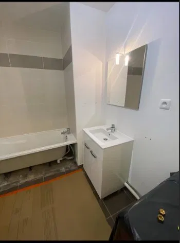 Rénovation d'un coin baignoire en espace douche — Fabrègues (34)